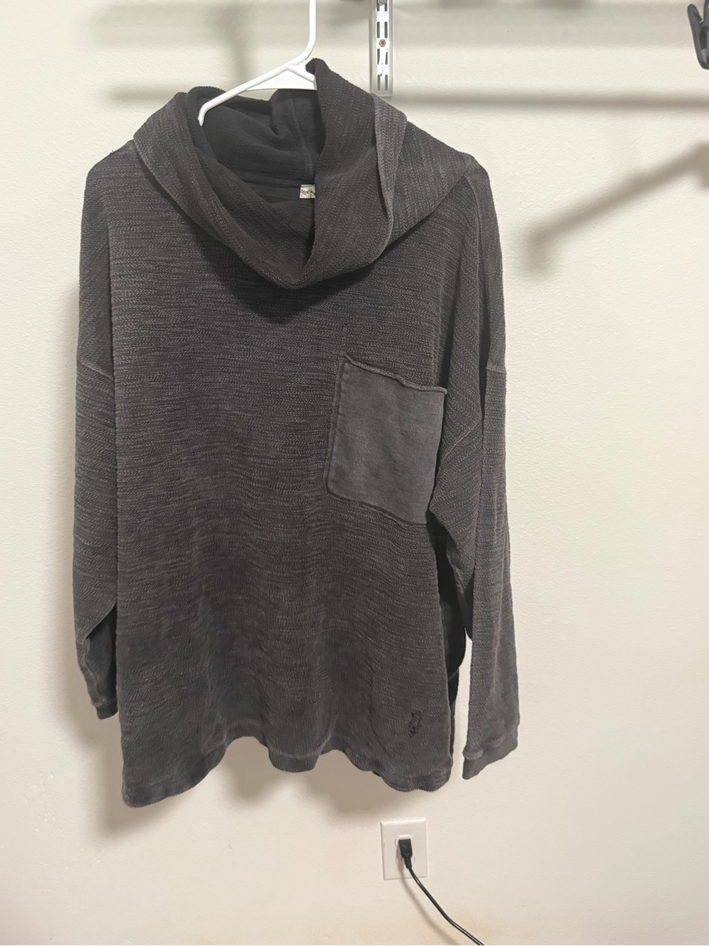 Free People Women's Hooded Pocket Pullover in Charcoal
